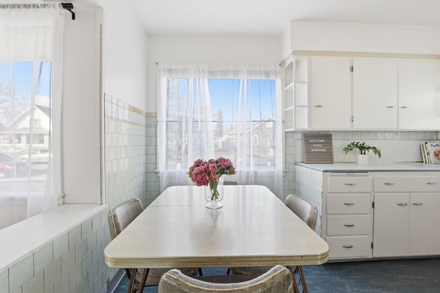 1012 E Augusta Ave, Spokane, WA 99207