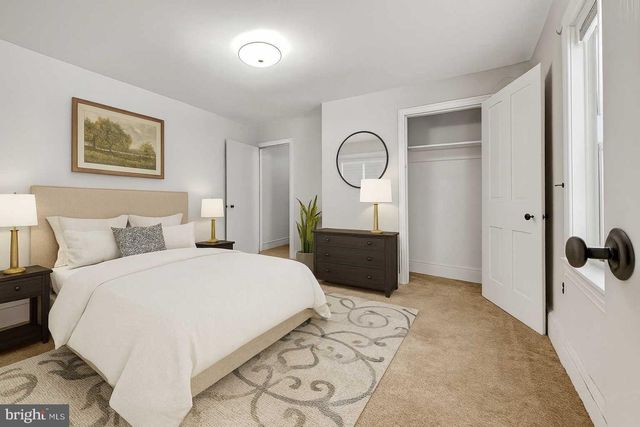 806 BROWN ST, Wilmington, DE 19805