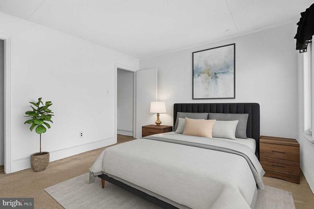 806 BROWN ST, Wilmington, DE 19805