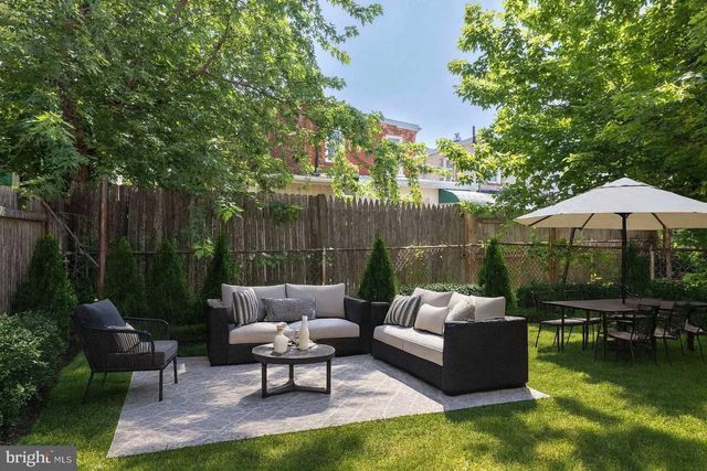 806 BROWN ST, Wilmington, DE 19805