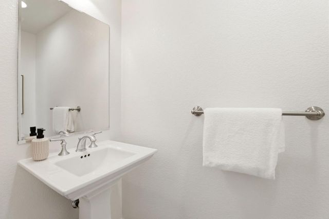 2130 Payne Place, Santa Clara, CA 95054