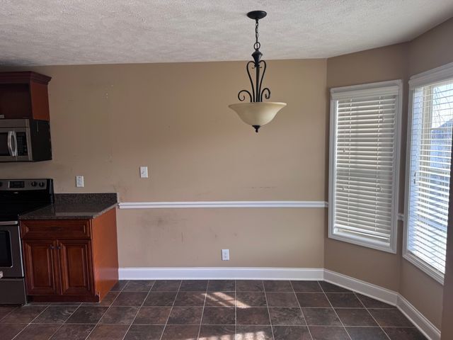 1586 Cobra Ln, Clarksville, TN 37042