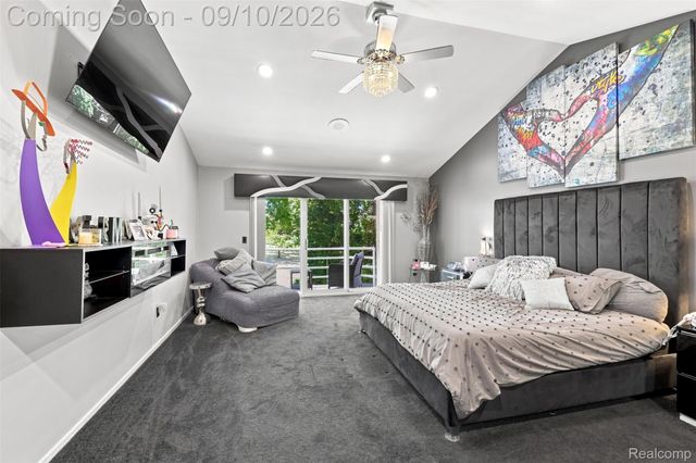 3802 Columbia Drive, Bloomfield Hills, MI 48302