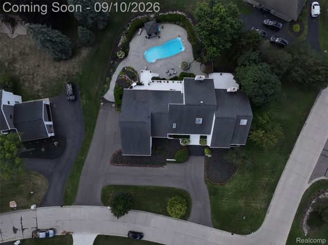 3802 Columbia Drive, Bloomfield Hills, MI 48302