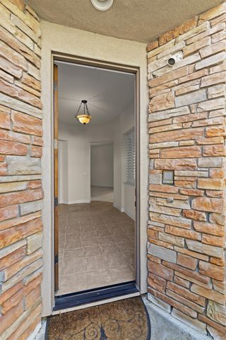 124 Paizano Ct, Roseville, CA 95661