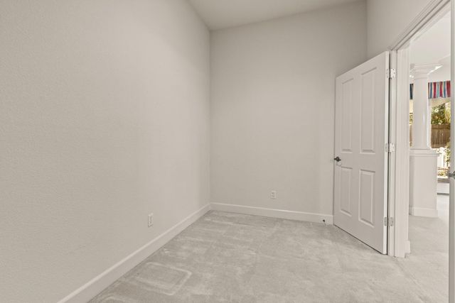 124 Paizano Ct, Roseville, CA 95661