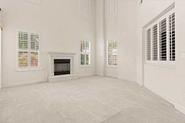 124 Paizano Ct, Roseville, CA 95661