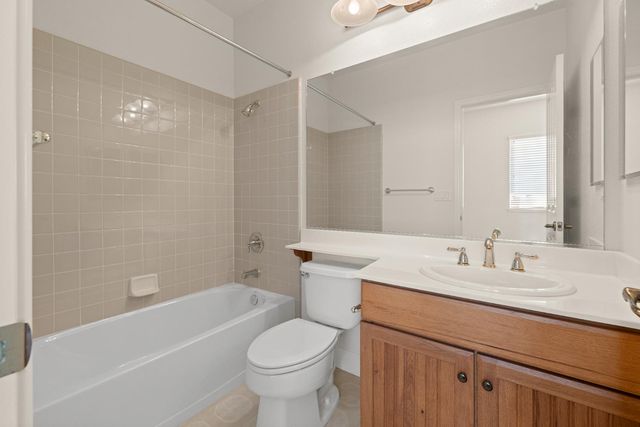 124 Paizano Ct, Roseville, CA 95661