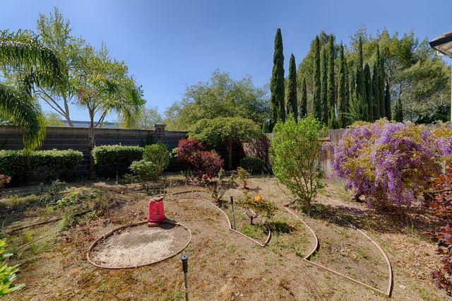 124 Paizano Ct, Roseville, CA 95661