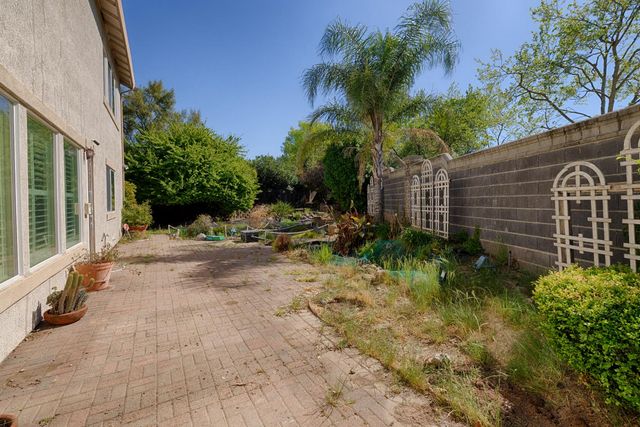 124 Paizano Ct, Roseville, CA 95661