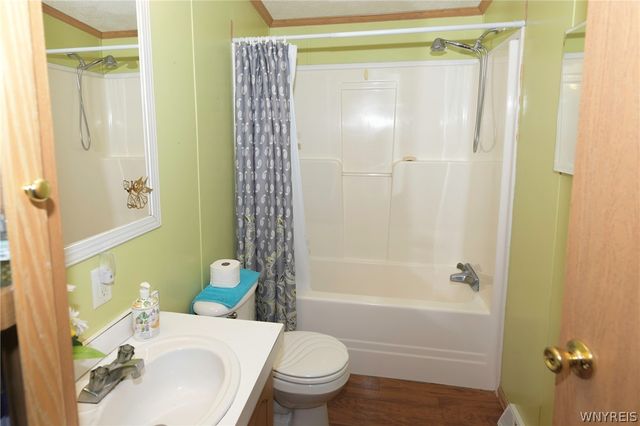 4008 Seneca Parkway, Niagara, NY 14304