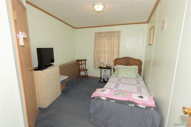 4008 Seneca Parkway, Niagara, NY 14304