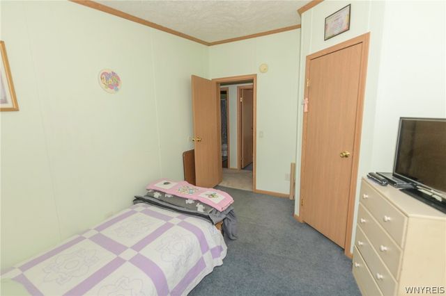 4008 Seneca Parkway, Niagara, NY 14304