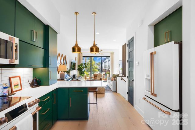 3301 Spencer Street, Charlotte, NC 28205