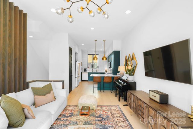 3301 Spencer Street, Charlotte, NC 28205