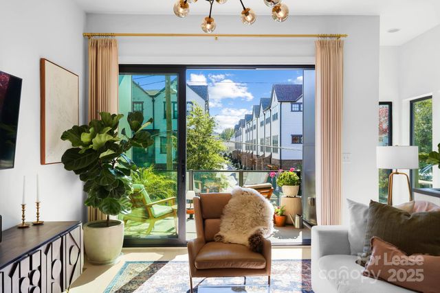 3301 Spencer Street, Charlotte, NC 28205