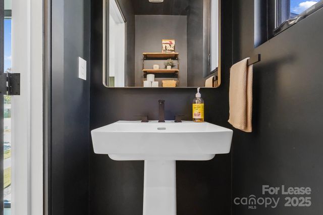 3301 Spencer Street, Charlotte, NC 28205