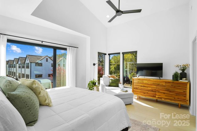 3301 Spencer Street, Charlotte, NC 28205