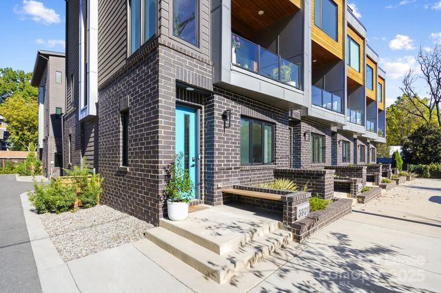 3301 Spencer Street, Charlotte, NC 28205