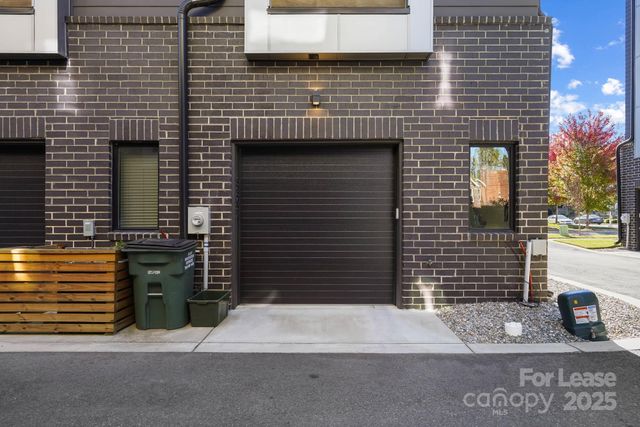 3301 Spencer Street, Charlotte, NC 28205