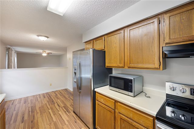 1306 E M Street, Russellville, AR 72801