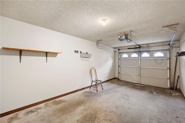 1306 E M Street, Russellville, AR 72801