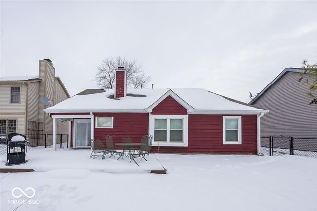 8868 Pine Tree Boulevard, Indianapolis, IN 46256