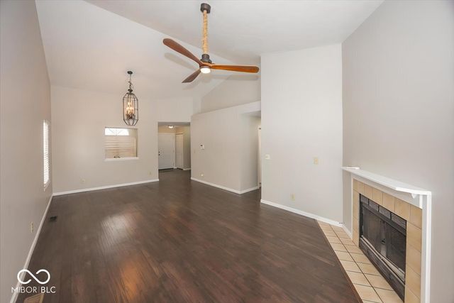 8868 Pine Tree Boulevard, Indianapolis, IN 46256