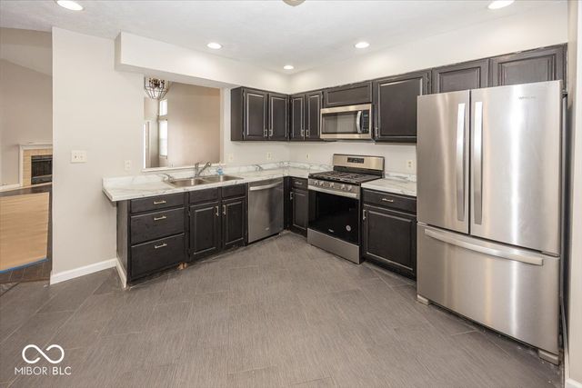 8868 Pine Tree Boulevard, Indianapolis, IN 46256