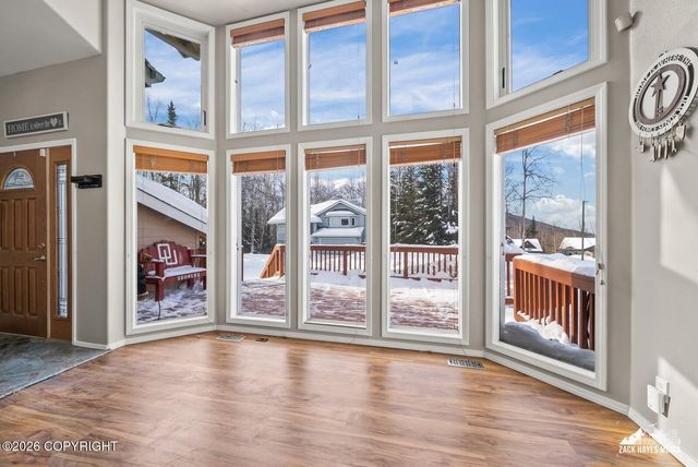 19817 Belknap Circle, Eagle River, AK 99577