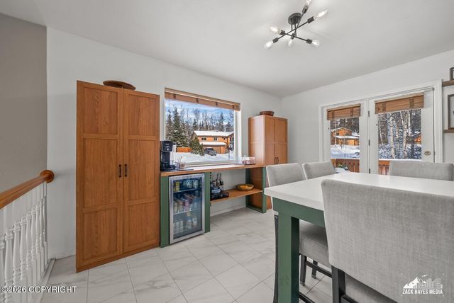 19817 Belknap Circle, Eagle River, AK 99577