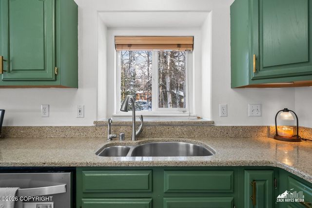 19817 Belknap Circle, Eagle River, AK 99577