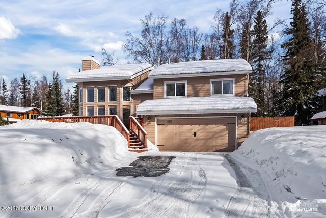 19817 Belknap Circle, Eagle River, AK 99577