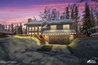 19817 Belknap Circle, Eagle River, AK 99577
