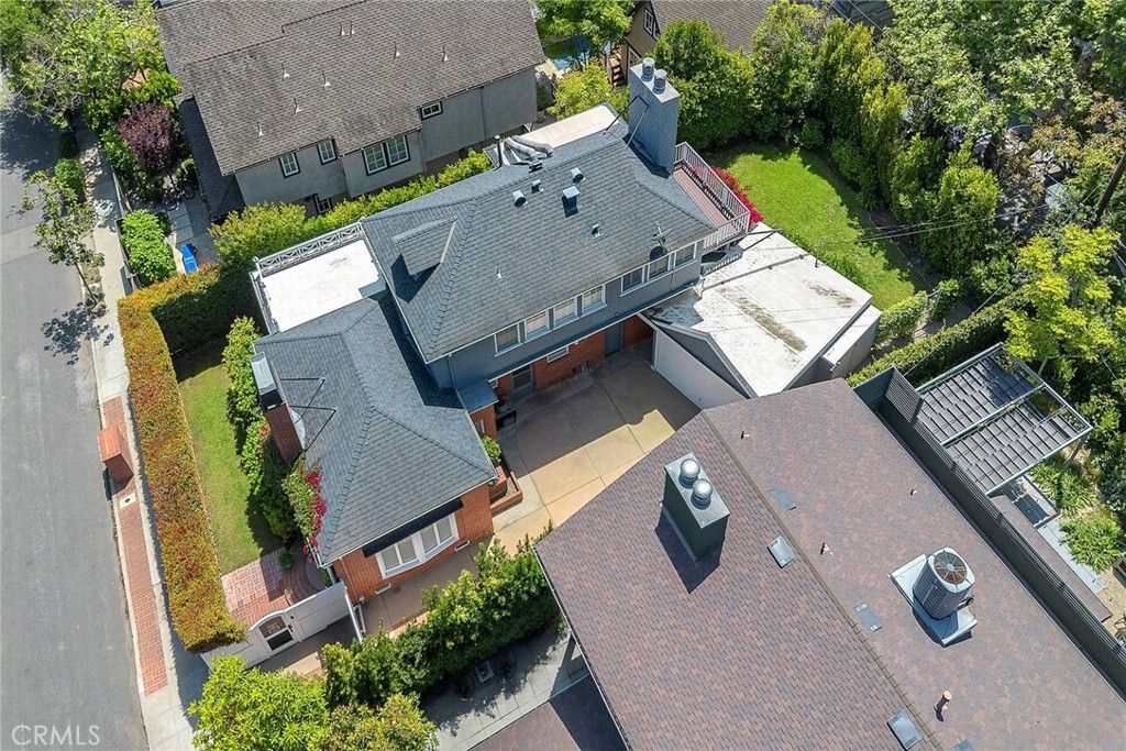 Image 34 of property listing at 423 Sycamore, Santa Monica, CA 90402