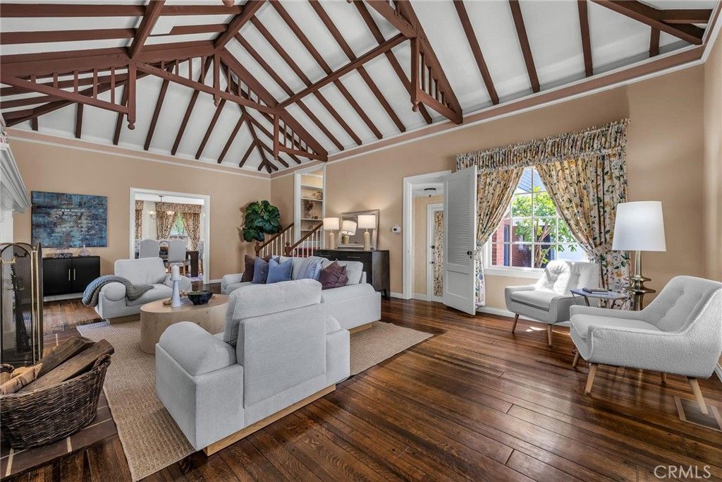 Image 6 of property listing at 423 Sycamore, Santa Monica, CA 90402