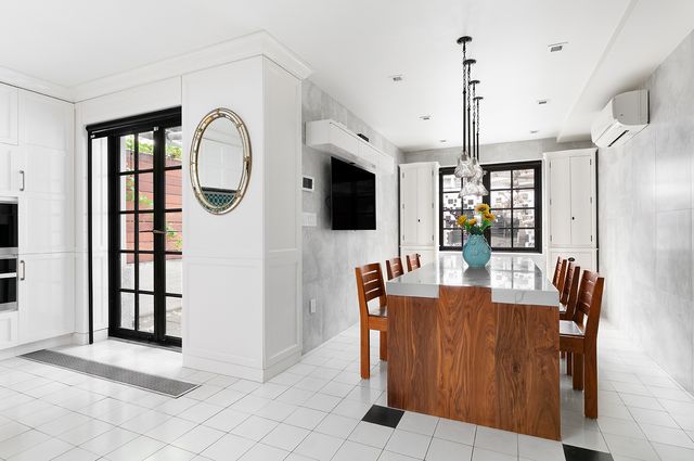 141 W 95th Street, New York City, NY 10025