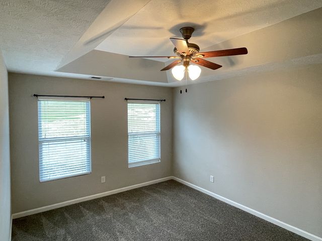 124 Granda Flora Dr, White House, TN 37188