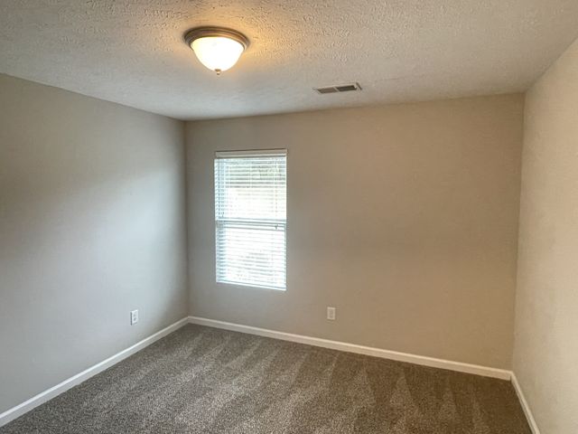 124 Granda Flora Dr, White House, TN 37188