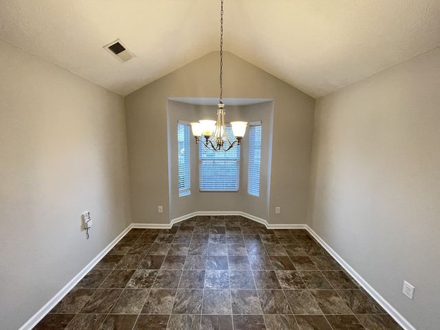 124 Granda Flora Dr, White House, TN 37188