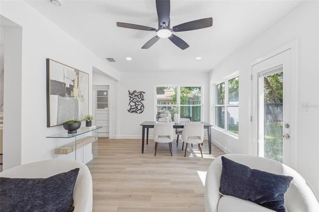 111 ORANGEVIEW AVENUE, Clearwater, FL 33755