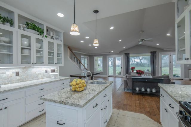 3181 Ditmars Ln, Loomis, CA 95650