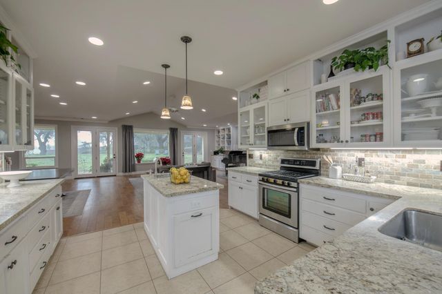 3181 Ditmars Ln, Loomis, CA 95650