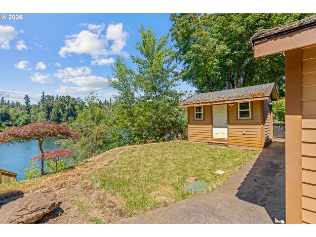 350 Nw RIVERPARK Pl, Canby, OR 97013