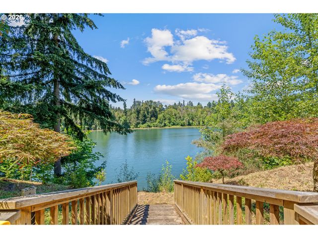 350 Nw RIVERPARK Pl, Canby, OR 97013