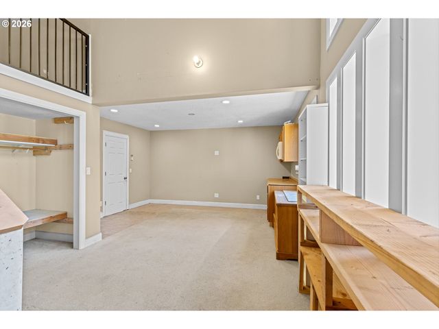 350 Nw RIVERPARK Pl, Canby, OR 97013