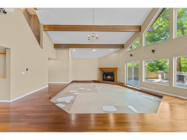 350 Nw RIVERPARK Pl, Canby, OR 97013
