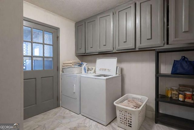 310 Hembree Hill Drive, Canton, GA 30114