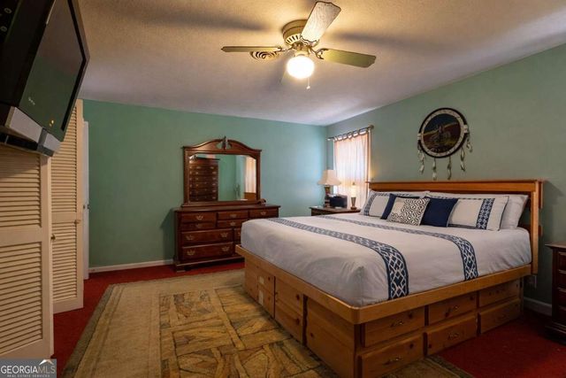 310 Hembree Hill Drive, Canton, GA 30114