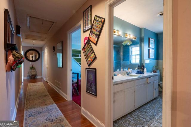 310 Hembree Hill Drive, Canton, GA 30114